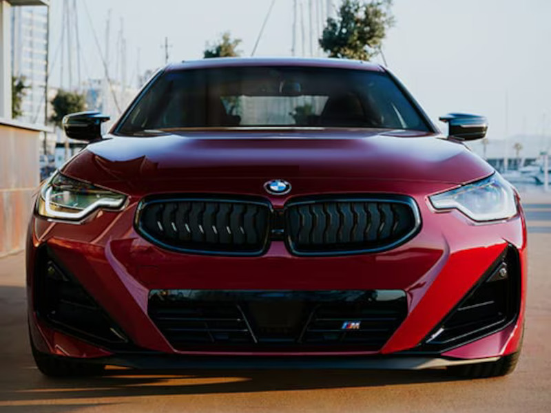 2025 BMW 2