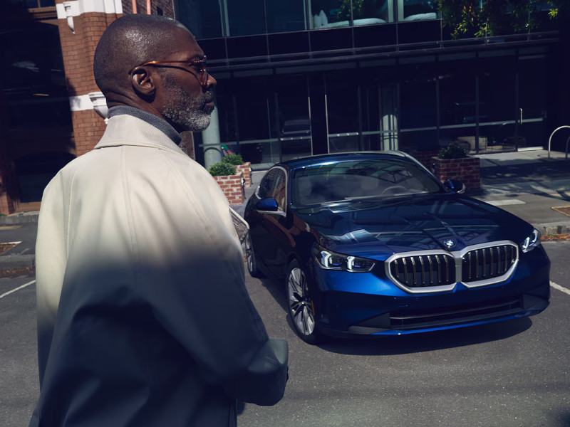 2025 BMW 5