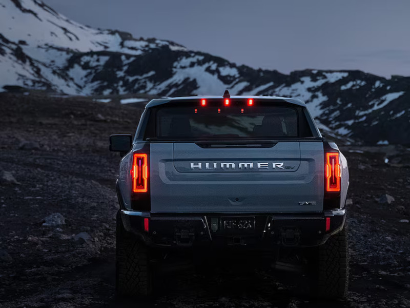 2025 GMC Hummer EV Pickup
