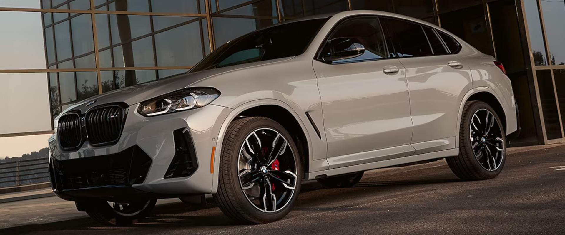 2025 BMW X4